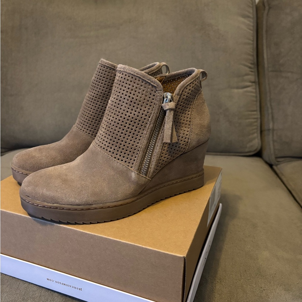 Sofft bellview Wedge Ankle Boots - Picture 2 of 8